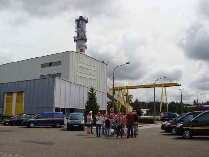 Ograniczenie emisji dwutlenku węgla i przeciwdziałanie smogowi - grafika