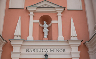 Skrzatusz bazyliką. Uroczystość przyciągnęła tłumy wiernych [ZDJĘCIA]