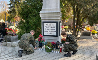 Wielkopolscy terytorialsi uporządkowali groby bohaterów