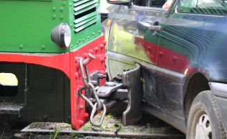 Pociąg uderzył w samochód