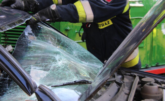 Pociąg uderzył w samochód