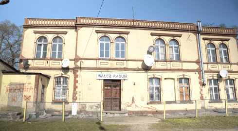 Stary dworzec Wałcz - Raduń dla uchodźców? - grafika