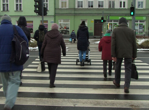 Czeka nas trzecia fala? - grafika