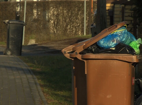 Za śmieci w starej cenie. Nowe stawki zniesione - grafika