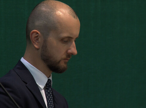 Burmistrz Wałcza bez absolutorium i wotum zaufania - grafika