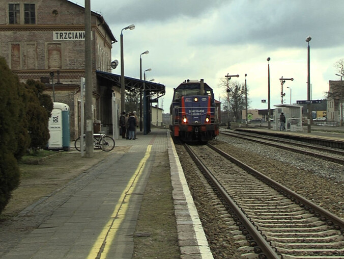 Linia kolejowa Piła - Krzyż doczeka się elektryfikacji? - grafika
