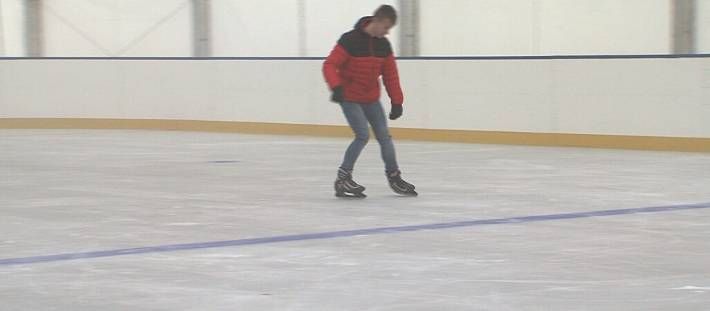 Lodowisko w Szamocinie otwarte