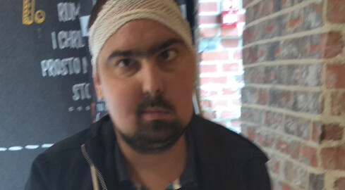 Maciejowi w walce z rakiem mogą pomóc drogie leki. Trwa zbiórka  - grafika