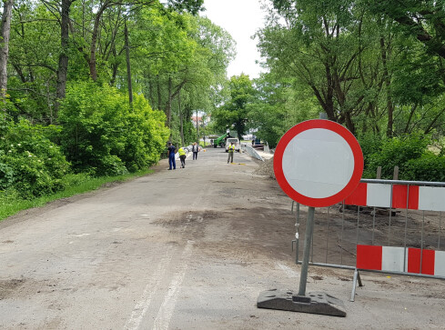Koniec remontu mostu i kładki. Aleja Niepodległości na tym odcinku  - grafika