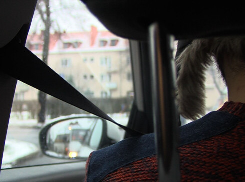 Pijany kierowca jechał bez opon - grafika