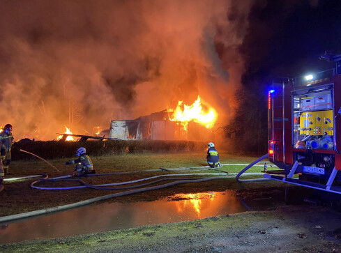 Duży pożar stolarni w Szamocinie - grafika