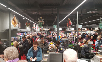 Tłumy na otwarciu Netto [GALERIA]