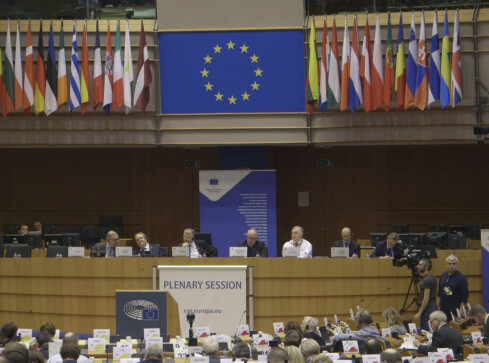 250 miliardów dla Polski. Na co wydać? - grafika