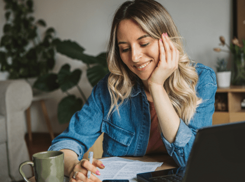 Sprawdź, kiedy dostaniesz zwrot podatku. Kwota może cię zaskoczyć - grafika