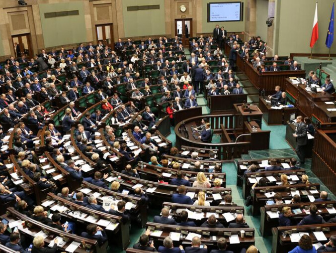 Prognoza wyborcza: PiS i KO w pilskim okręgu zdobędą po 4 mandaty - grafika