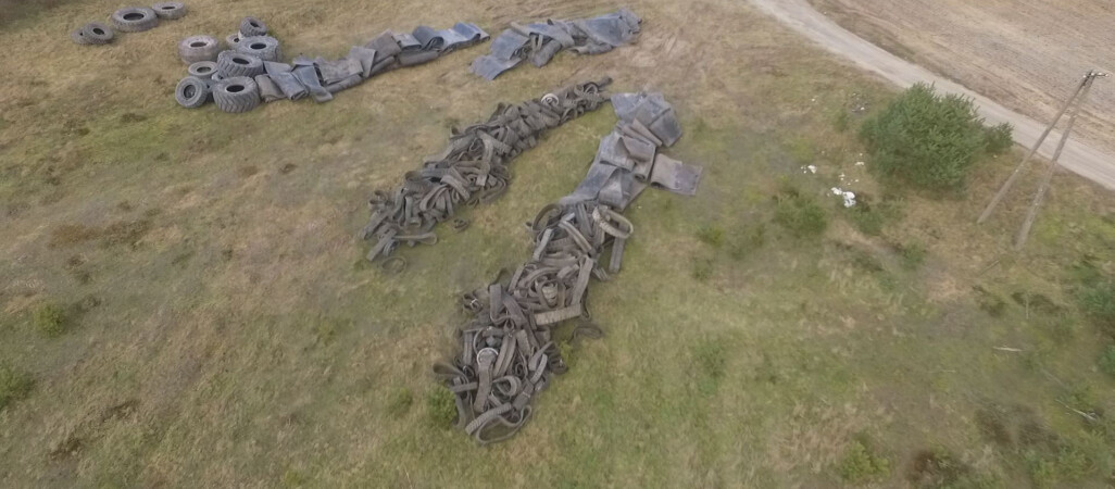 Nielegalne śmieci porzucone w Górznej