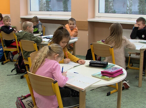 Szkoły przyjazne niepełnosprawnym - grafika