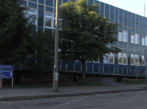 Nasze szpitale dostaną respiratory od marszałka. Piła dostanie dwa  - grafika