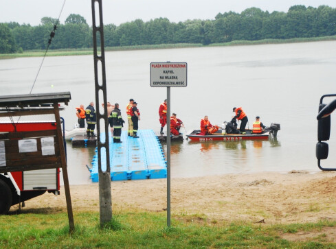 Tragedia nad jeziorem - grafika