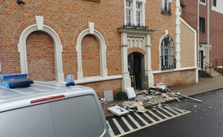 Brawurowa próba kradzieży,  złodzieje wysadzili bankomaty