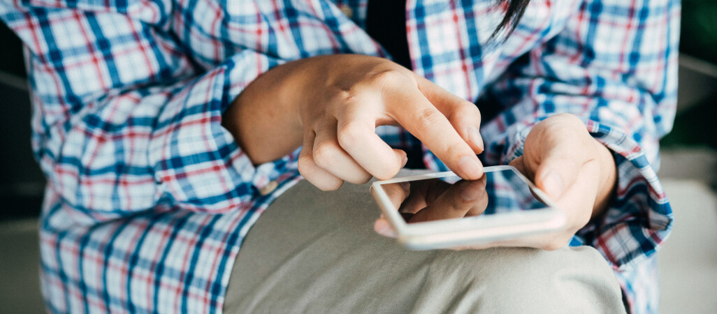 Swiping prawo na miłość — Jak aplikacje randkowe wpływają na nasze wybory partnerskie?