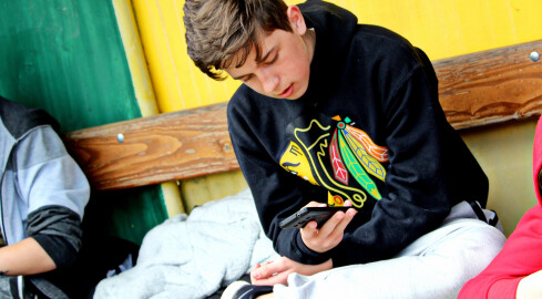 Autoalienacja u dzieci - grafika