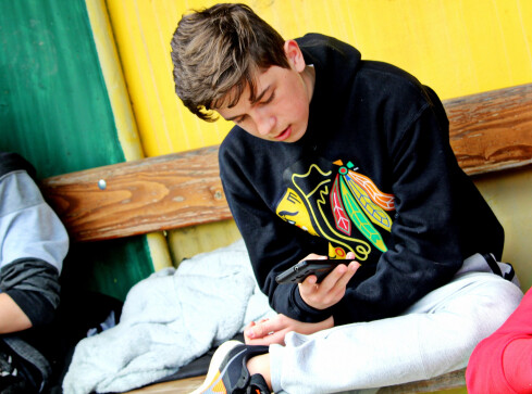 Autoalienacja u dzieci - grafika