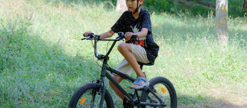 Obowiązkowe kaski dla dzieci na rowerach