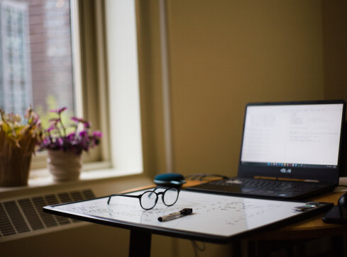 Clickbaity w nauce - grafika