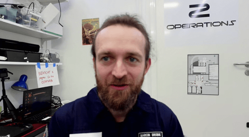 Marcin Drobik analogowy sobowtór Sławosza Uznańskiego-Wiśniewskieg - grafika