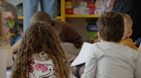 Coraz mniej dzieci w przedszkolach - grafika