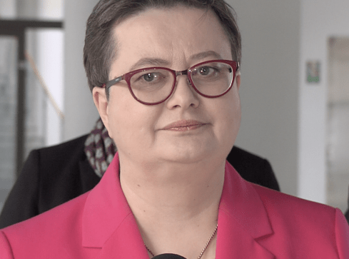 Lubnauer o likwidacji małych szkół - grafika