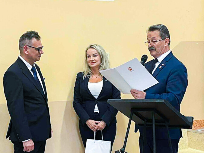 Nowy stary dyrektor szkoły w Pile - grafika