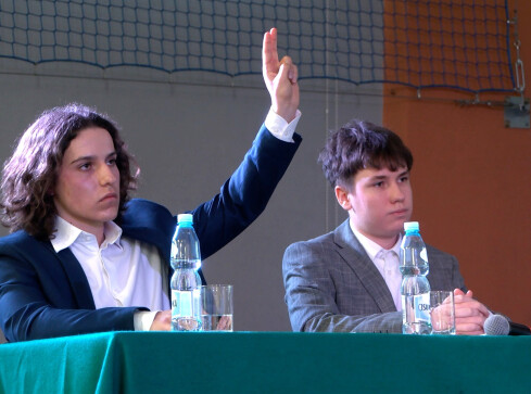 Debata oksfordzka w Światowym Dniu Wyborów - grafika