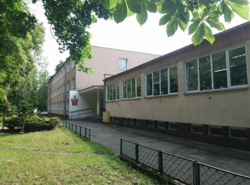 Internat w Pile czasowo zamknięty - grafika
