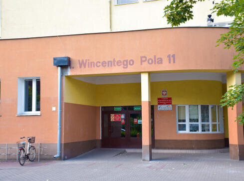 Dodatkowe środki bezpieczeństwa w szkołach - grafika