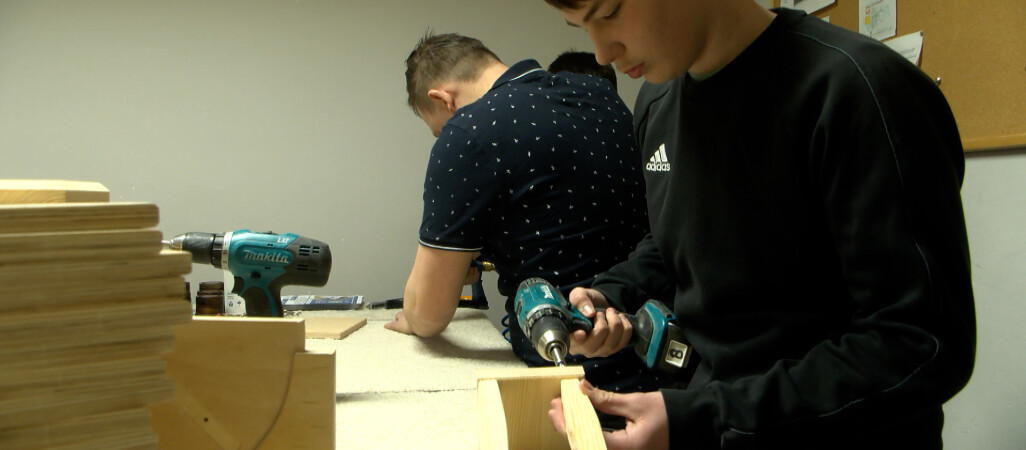 Wybór przyszłości przed młodymi ludźmi