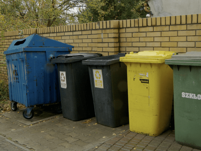 Ceny za wywóz śmieci w górę - grafika