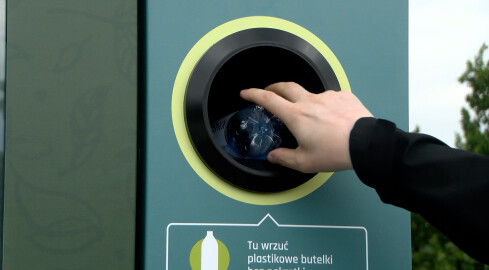 System kaucyjny wszedł w życie - grafika
