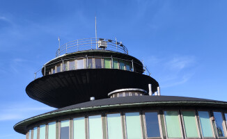 Pilska firma instalowała system asekuracyjny na Spodku na Śnieżce