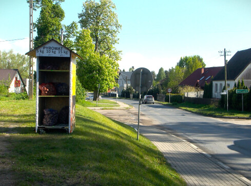 Dostępne całą dobę. Ziemniaki - grafika