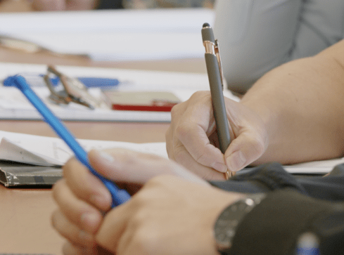 Pieniądze dla chcących się rozwijać - grafika