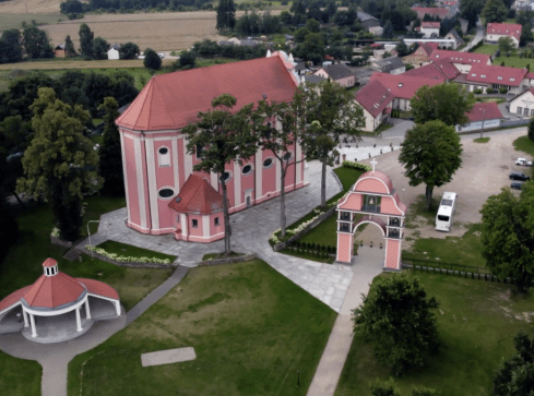Tajemnice pilskich sanktuariów. Cuda i zaginione relikwie - grafika