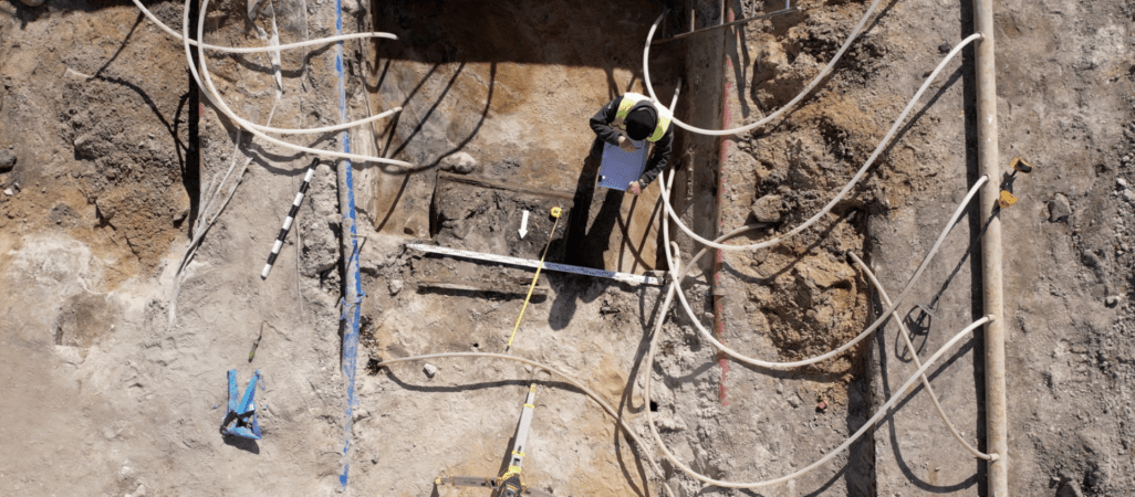 Archeolodzy natknęli się na studnię nieszczęścia? [Prima aprilis]