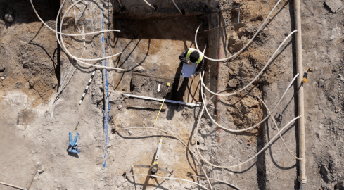 Archeolodzy natknęli się na studnię nieszczęścia? [Prima aprilis] - grafika