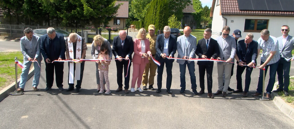 Otwarcie z pompą. Droga Przybkowo - Różewo gotowa