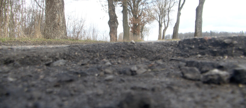 Dziura na dziurze. Mieszkańcy mają dość