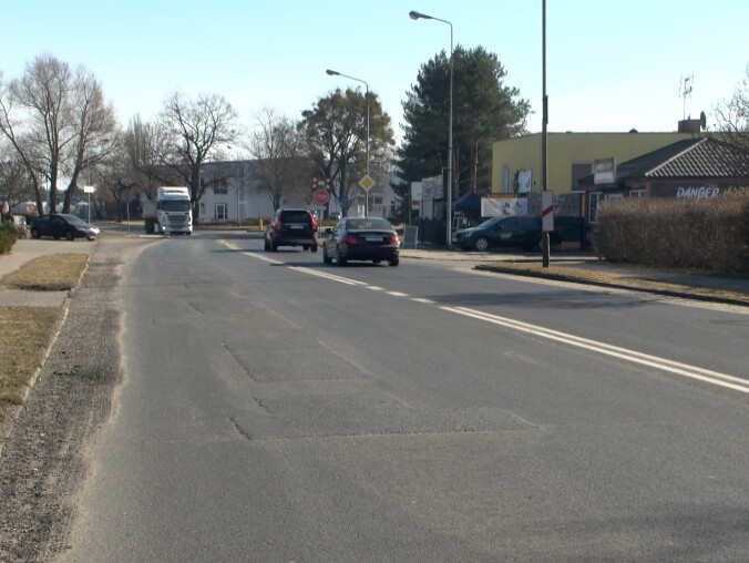 Dziury w jezdniach po rekordowej zimie - grafika