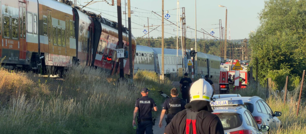 Katastrofa kolejowa. Zderzyły się dwa pociągi [AKTUALIZACJA]