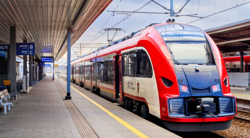 Masz uwagi do rozkładu jazdy pociągów? Wypełnij ankietę - grafika